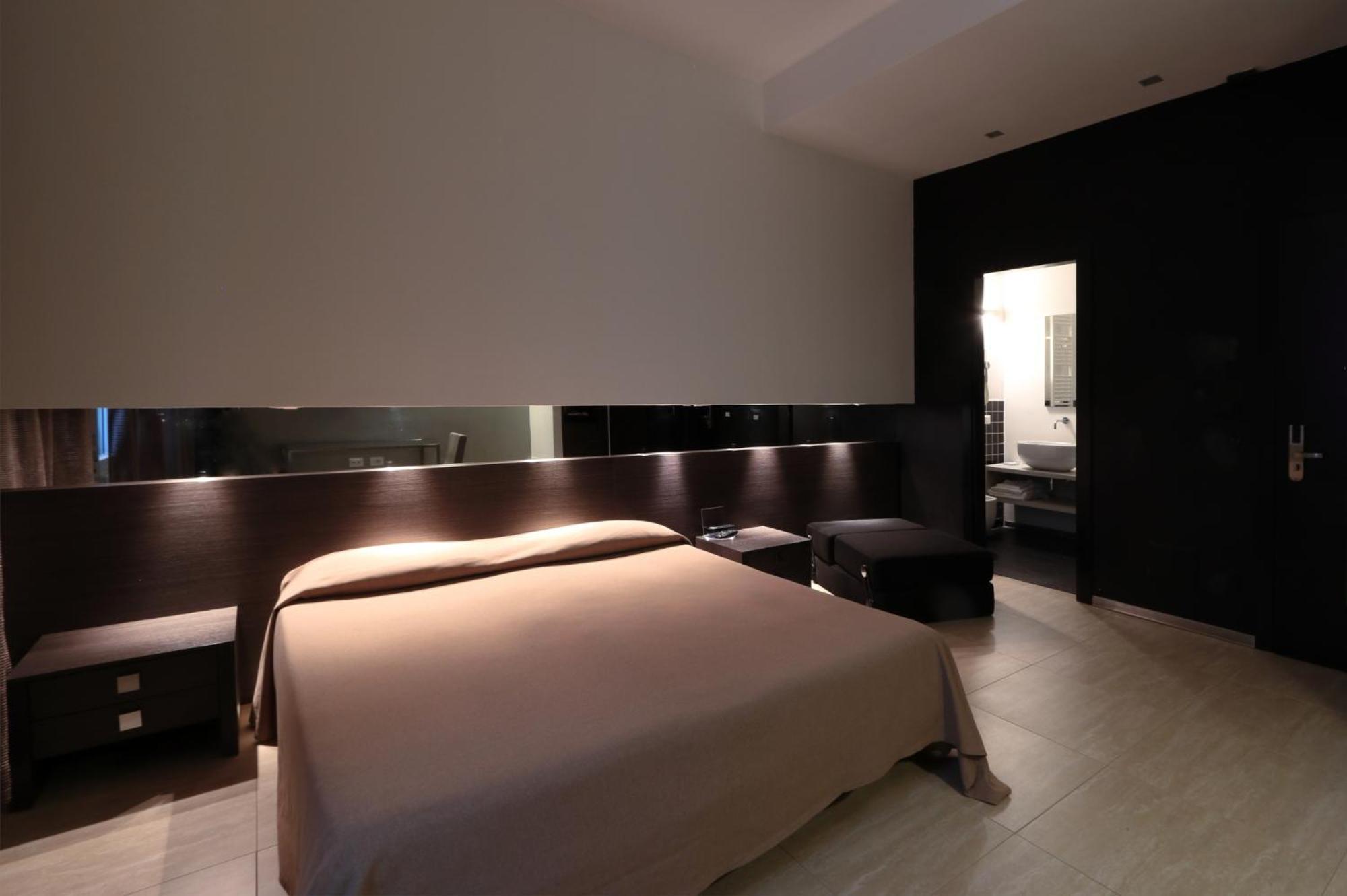 Bed and Breakfast Mua Boutique Bolonia Exterior foto