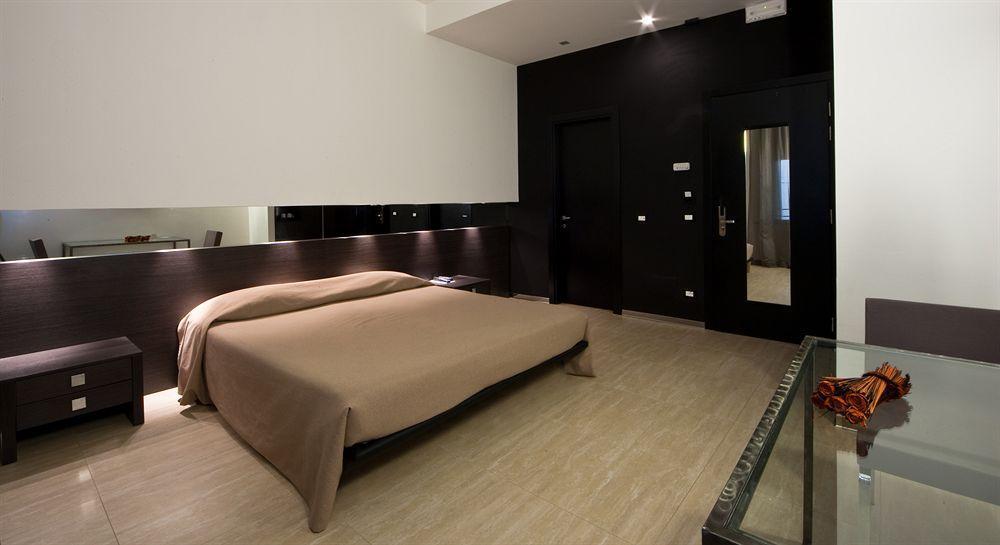 Bed and Breakfast Mua Boutique Bolonia Exterior foto
